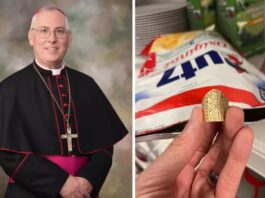 Un obispo de Nueva York, su anillo perdido y una bolsa de papas fritas