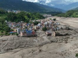 55 muertos y 403 desaparecidos por riada masiva en Nepal