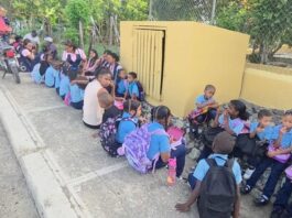 Cierre Escuela Básica La Ceiba por conflicto educativo