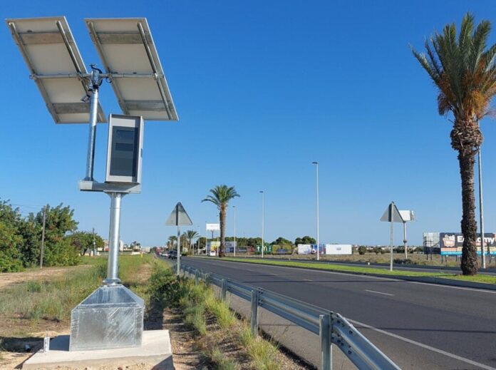 El Supremo y la DGT lo confirmaron hace tiempo: los radares móviles no pueden sancionarte si circulas sin exceder un límite específico