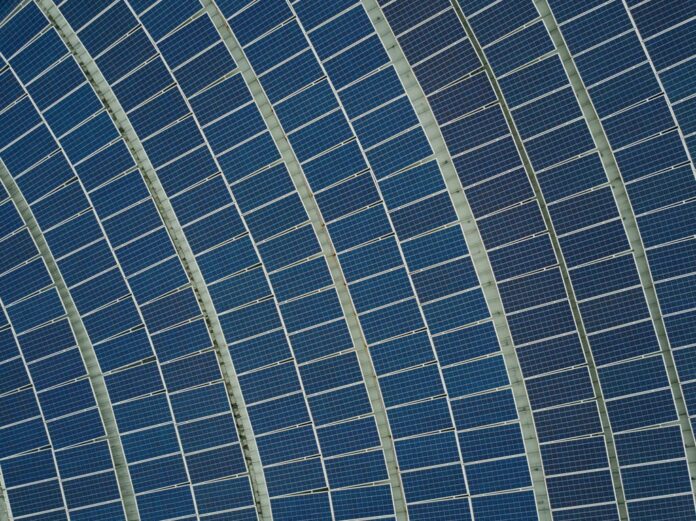 El aviso de Portugal: quiebra su mayor planta fotovoltaica por los escasos ingresos