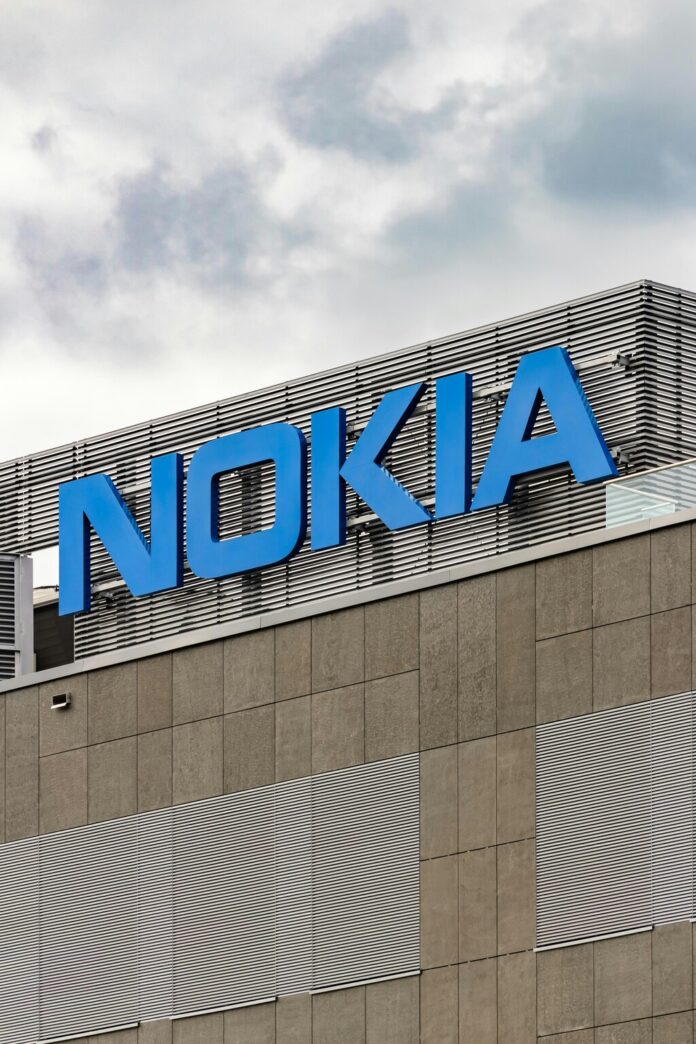 En el saco de beneficiados por el auge de la IA, resalta un nombre europeo: Nokia