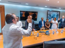Los ministros Paliza y Magín Díaz juramentan Comisión de Veeduría Ciudadana de DO Sostenible Los ministros Paliza y Magín Díaz juramentan Comisión de Veeduría Ciudadana de DO Sostenible