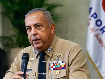 Migración revela que intentó ayudar al hombre hallado muerto en camión Migración revela que intentó ayudar al hombre hallado muerto en camión
