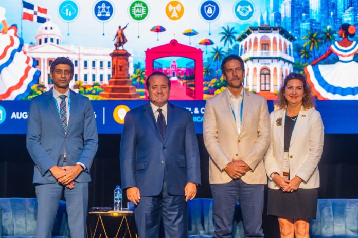 Paliza anuncia junto a Google segunda etapa del puerto de intercambio digital en República Dominicana