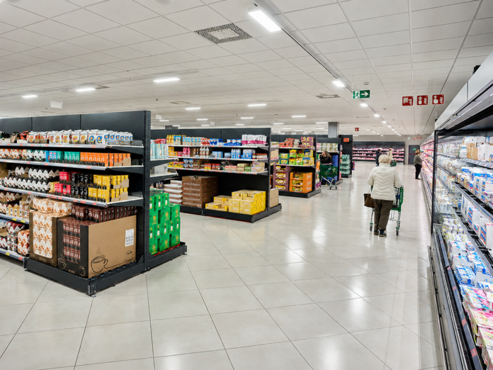 Se suponía que las 'Tiendas 9' iban a reinventar la idea de supermercado. De momento a Mercadona le están sirviendo para otra cosa