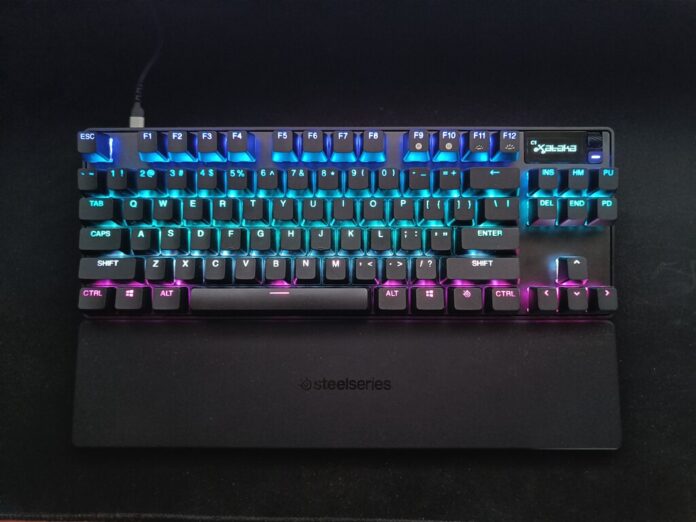 SteelSeries Apex Pro TKL Gen 3, análisis: personalización milimétrica en cada tecla y rápido como él solo