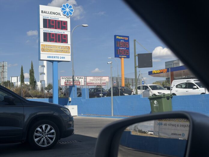 Es oficial: el Gobierno prorroga la ayuda a los combustibles a partir del 1 de octubre y se extenderá hasta final de año