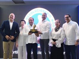 Reconocimiento a Paliza por su trayectoria en el PRM de Santiago Reconocimiento a Paliza por su trayectoria en el PRM de Santiago