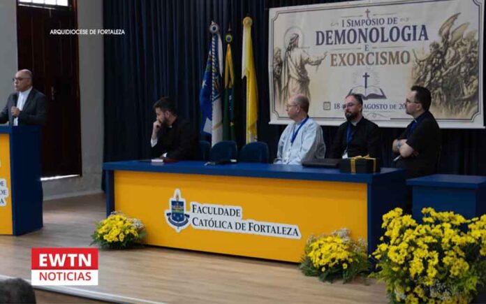 Simposio sobre exorcismos aborda la existencia del diablo como parte de la doctrina católica
