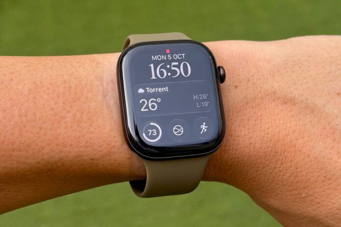 Apple Watch Series 12, análisis: la gran novedad no está en la pantalla ni en Siri, está en la parte de atrás