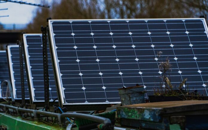 España lidera un ranking europeo en el que no quería estar: el de los sistemas solares expuestos en internet