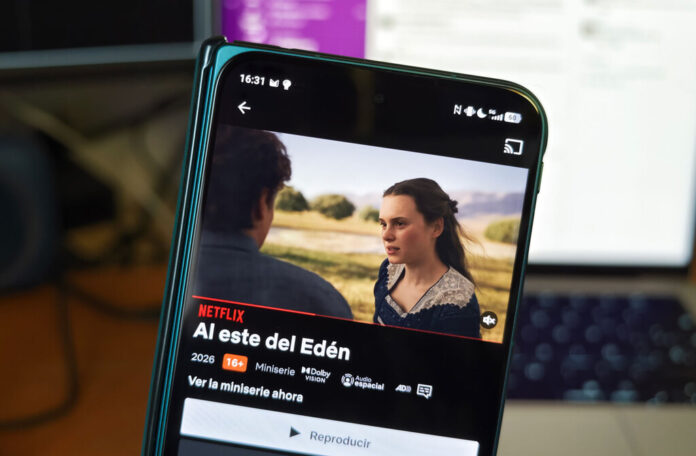 Hoy llega uno de los estrenos más importantes de Netflix. Son siete episodios y detrás hay un clásico enorme