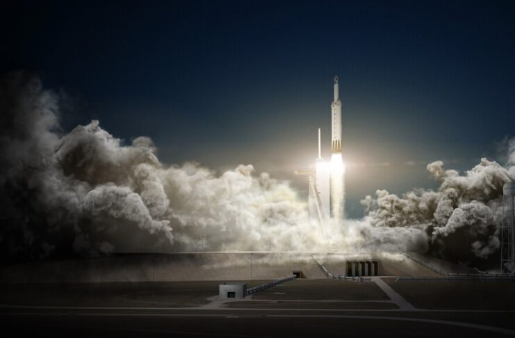 SpaceX ha lanzado tres cohetes en 13 horas. Y el último llevaba un secreto de Estados Unidos