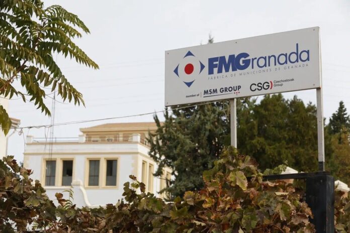 Una gran explosión sacude la fábrica de municiones más antigua de España, en Granada, en plena fiebre del rearme