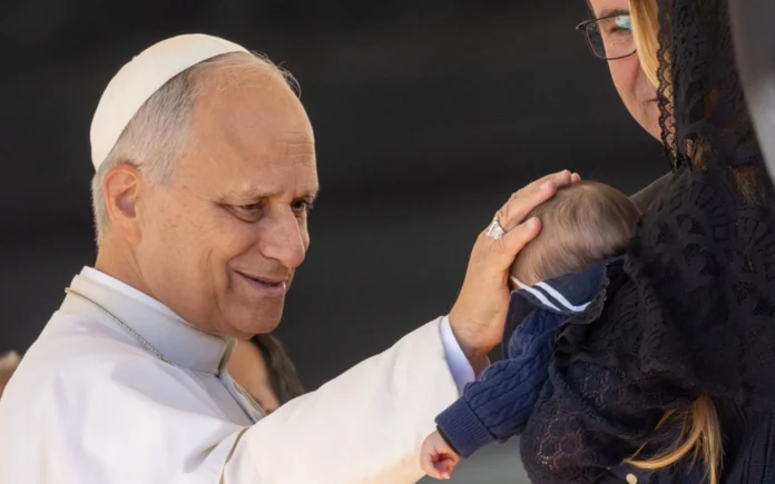 Uruguay y Argentina rezan y esperan poder recibir al Papa León XIV